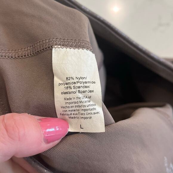 Beyond Yoga Viper Biker Shorts in Mocha‎ Viper Size Large - Picture 4 of 8